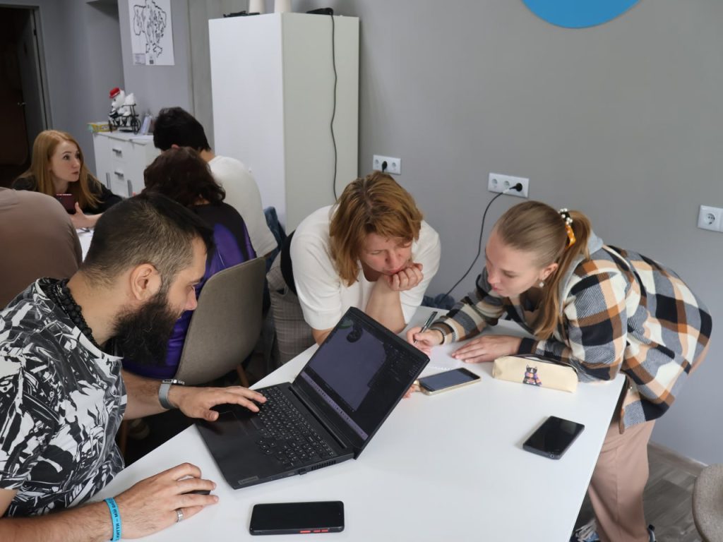 Інженерна магія та наука в дії: Літня STEM-школа, що об’єднує знання і технології